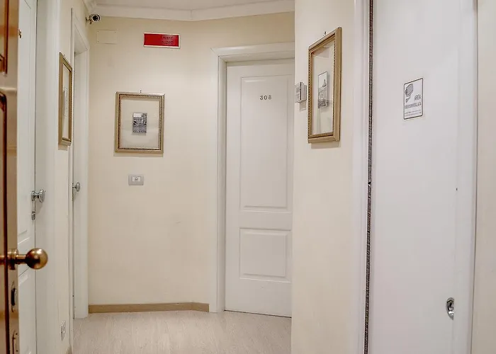 House Отель типа 