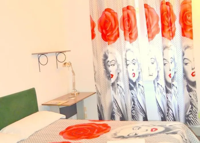 House Отель типа 