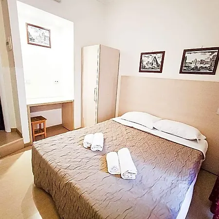 House B&B 로마