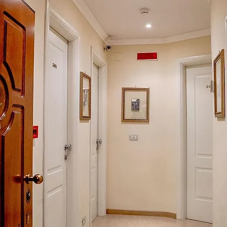 House 3*