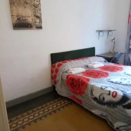 לינה וארוחת בוקר House רומא