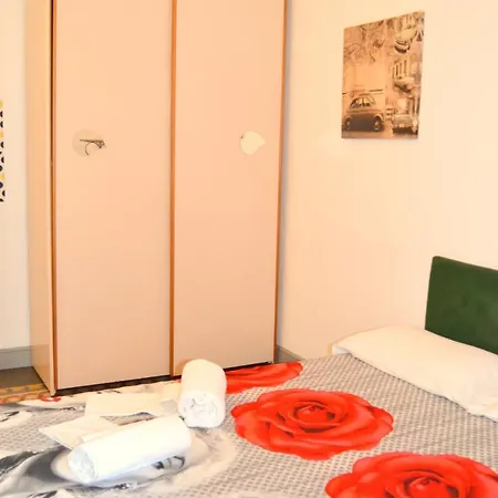 House לינה וארוחת בוקר רומא