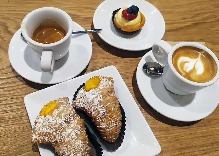 House Bed and breakfast 2*