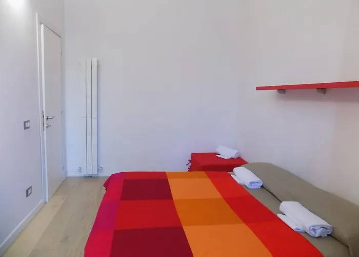 Bed and breakfast House 2*