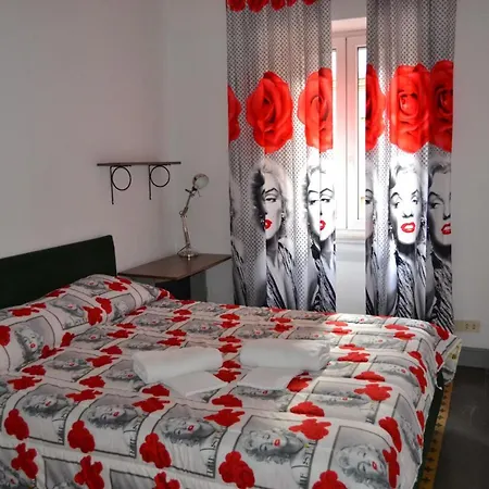 Bed & Breakfast House Rome