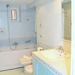 House 2*